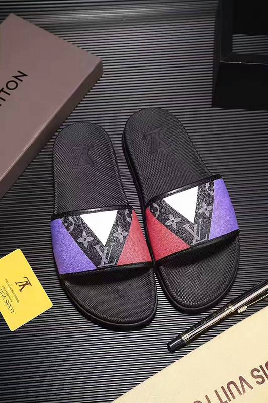 LV men slippers AAA-134(38-45)