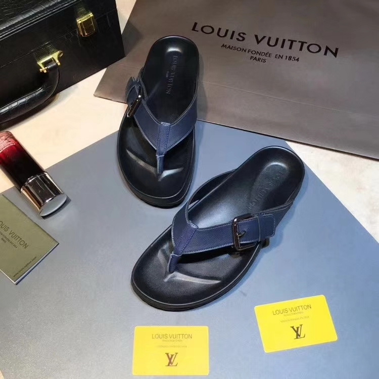 LV men slippers AAA-231(38-45)