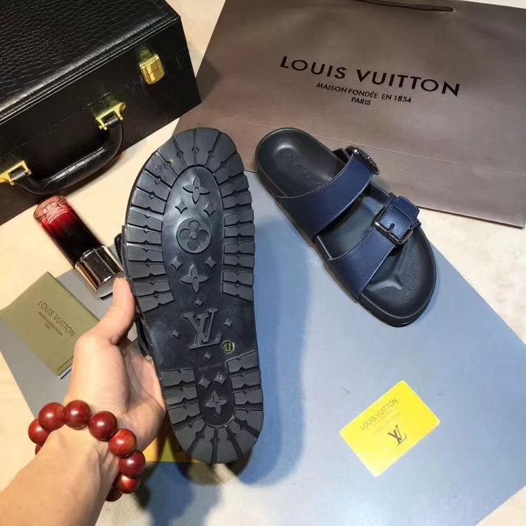 LV men slippers AAA-233(38-45)