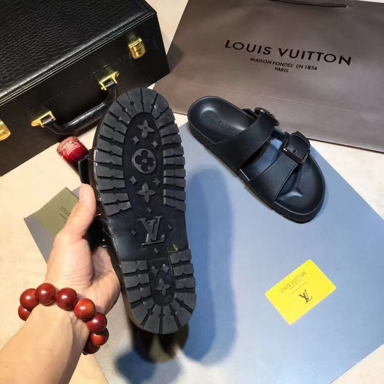 LV men slippers AAA-234(38-45)