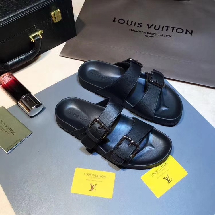 LV men slippers AAA-234(38-45)