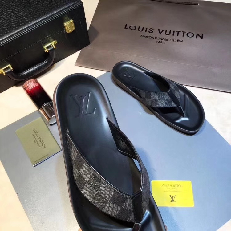 LV men slippers AAA-236(38-45)