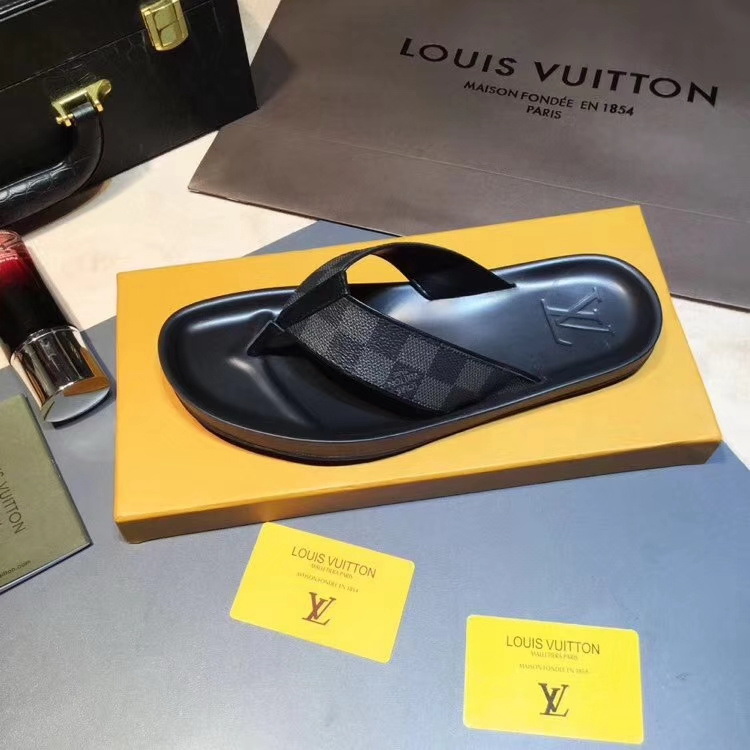 LV men slippers AAA-236(38-45)