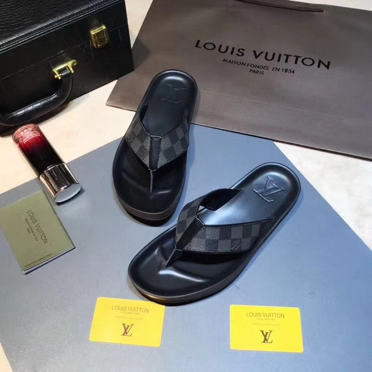 LV men slippers AAA-236(38-45)