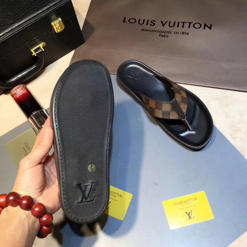 LV men slippers AAA-237(38-45)