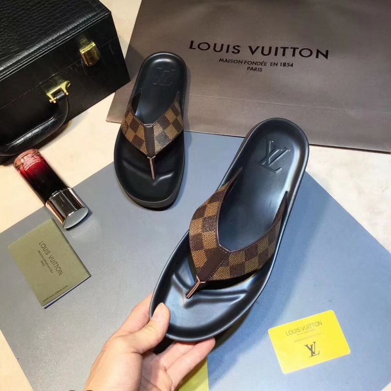 LV men slippers AAA-237(38-45)