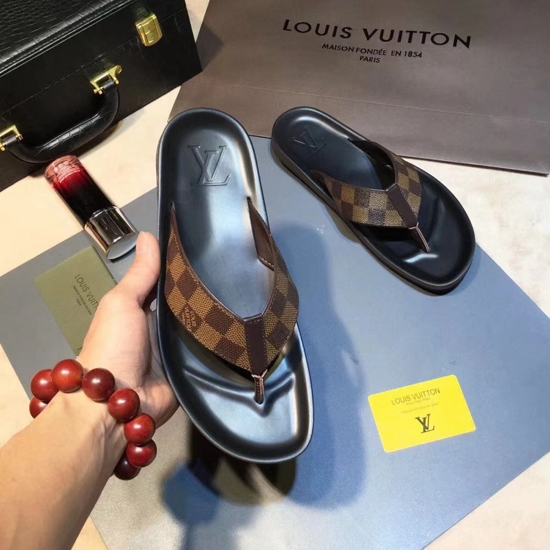 LV men slippers AAA-237(38-45)