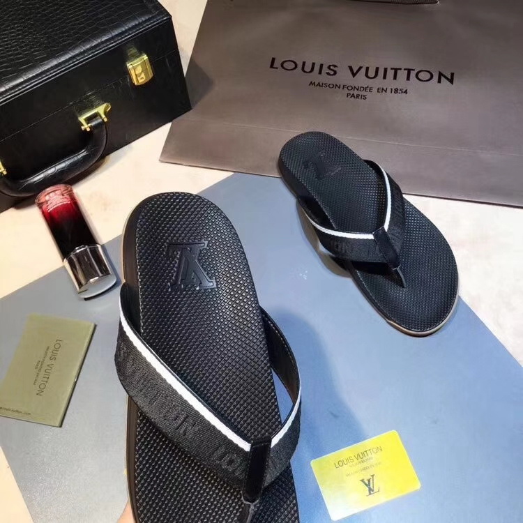 LV men slippers AAA-238(38-45)