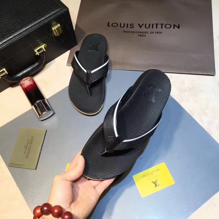 LV men slippers AAA-238(38-45)