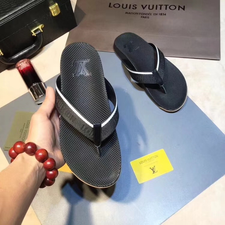 LV men slippers AAA-238(38-45)