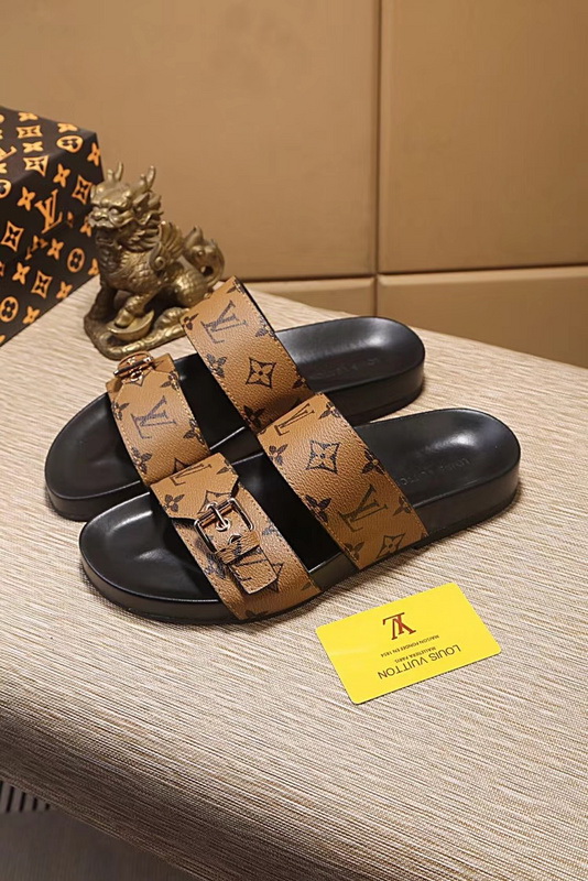 LV men slippers AAA-266(38-45)