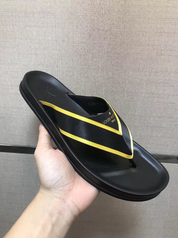 LV men slippers AAA-284(38-45)