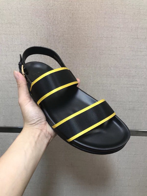 LV men slippers AAA-285(38-45)