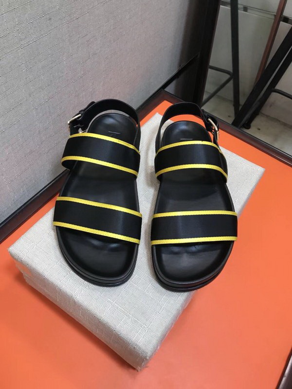 LV men slippers AAA-285(38-45)