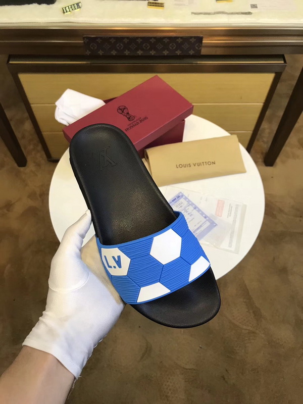 LV men slippers AAA-288(38-45)