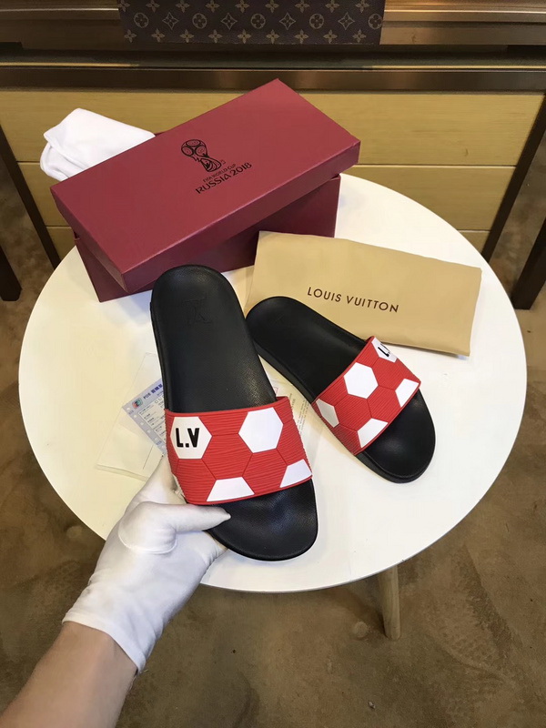 LV men slippers AAA-290(38-45)