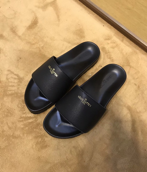 LV men slippers AAA(38-45)-143