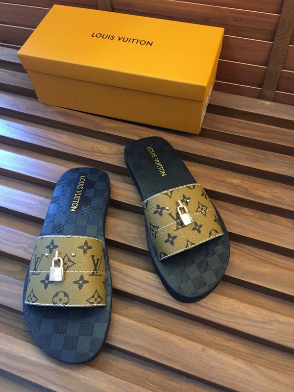 LV men slippers AAA(38-45)-156