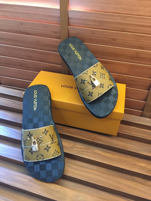 LV men slippers AAA(38-45)-156