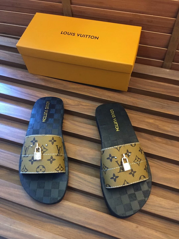 LV men slippers AAA(38-45)-156