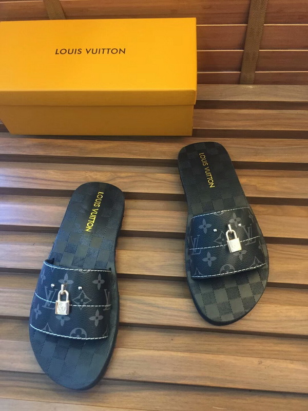 LV men slippers AAA(38-45)-158