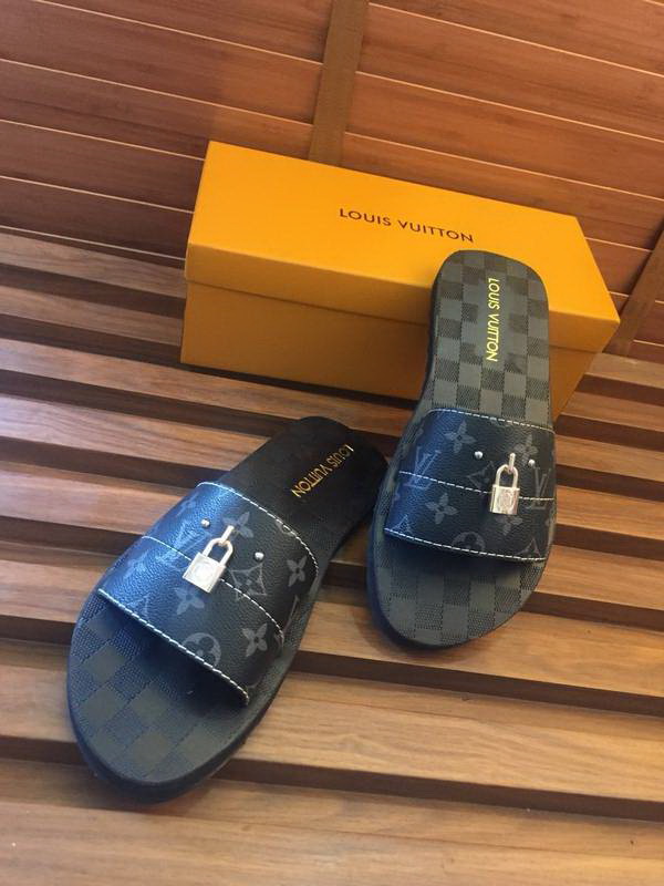 LV men slippers AAA(38-45)-158