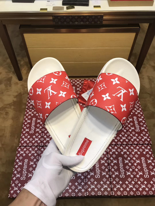 LV men slippers AAA(38-45)-162