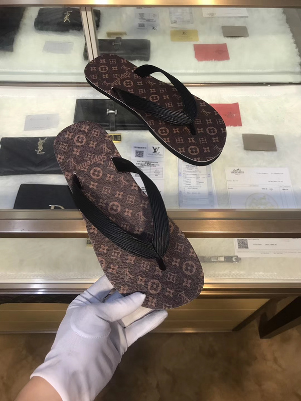 LV men slippers AAA(38-45)-164