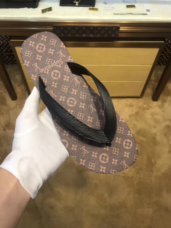 LV men slippers AAA(38-45)-164