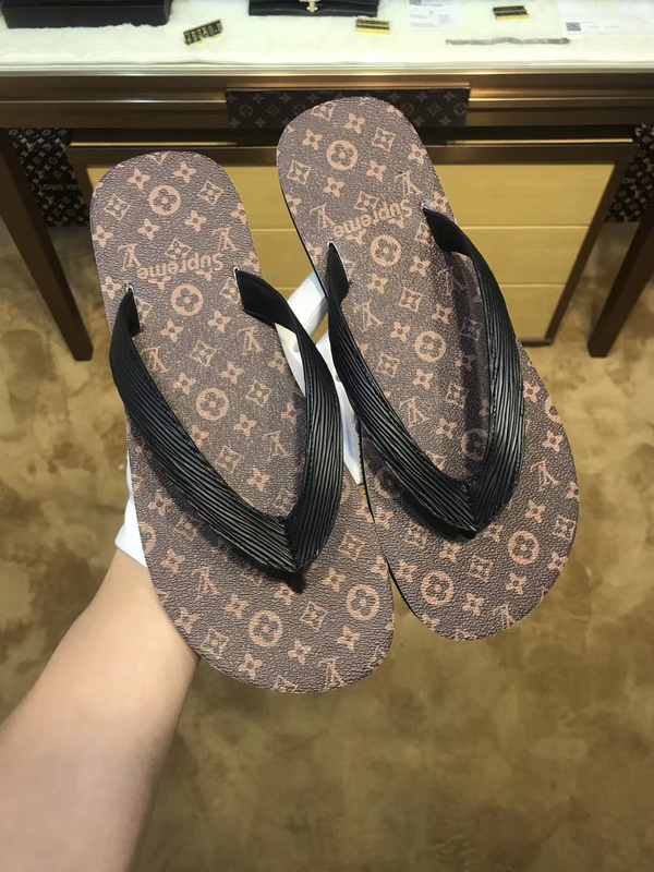 LV men slippers AAA(38-45)-164