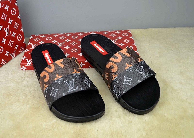 LV men slippers AAA(38-45)-195