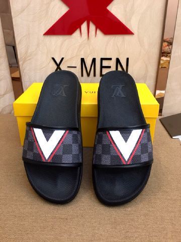 LV men slippers AAA(38-45)-212