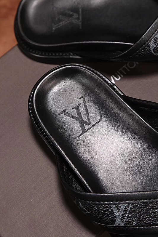 LV men slippers AAA(38-46)-170