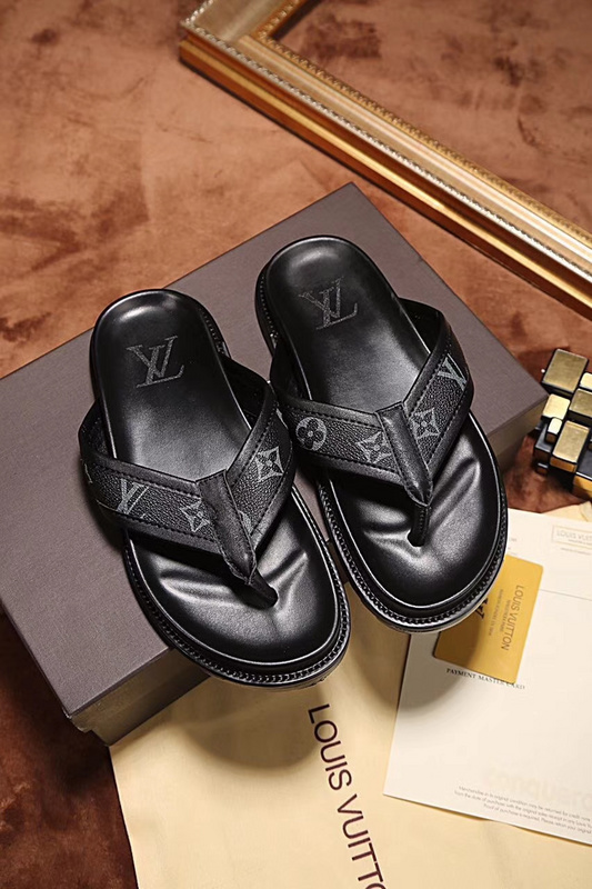 LV men slippers AAA(38-46)-170