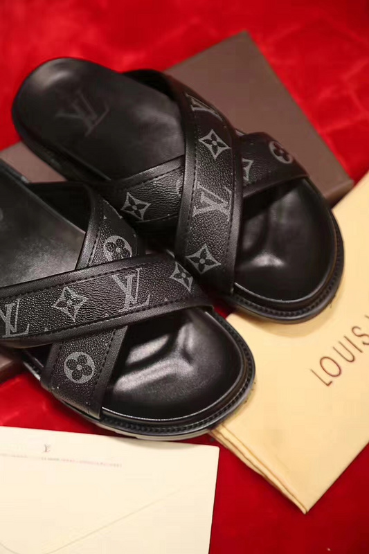 LV men slippers AAA(38-46)-171