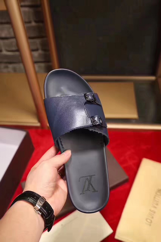 LV men slippers AAA(38-46)-173