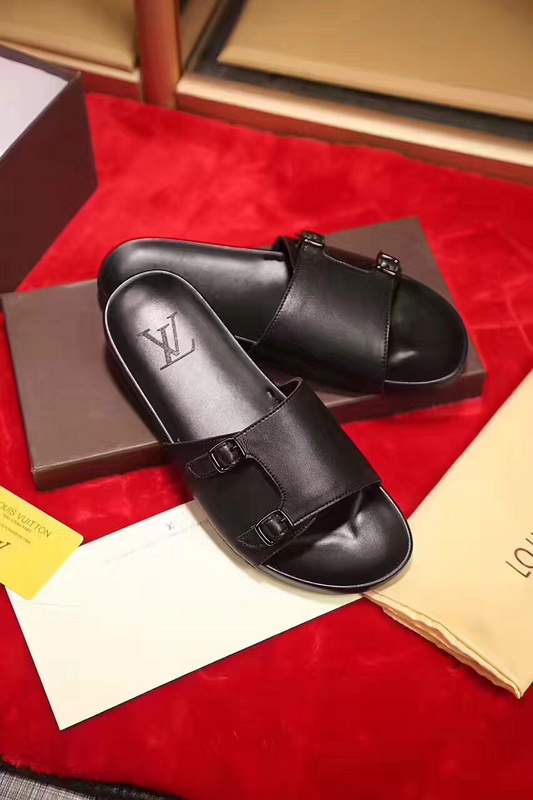 LV men slippers AAA(38-46)-174