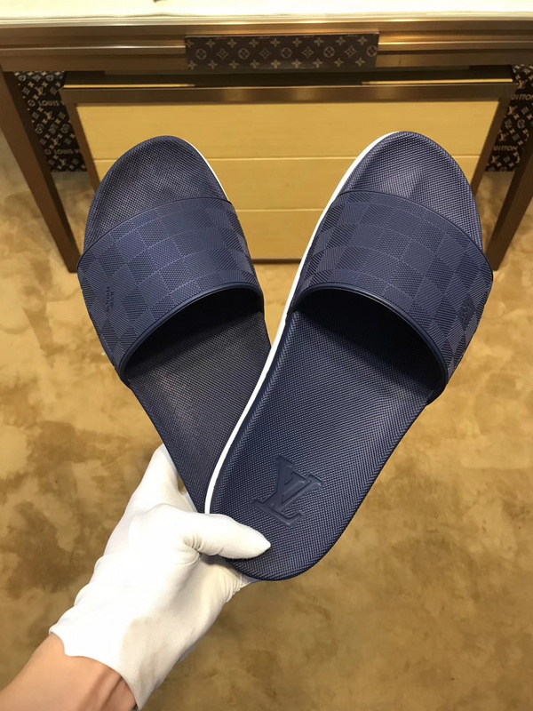 LV men slippers AAA(38-46)-175