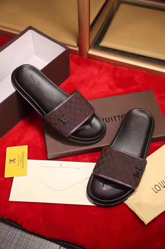 LV men slippers AAA(38-46)-180