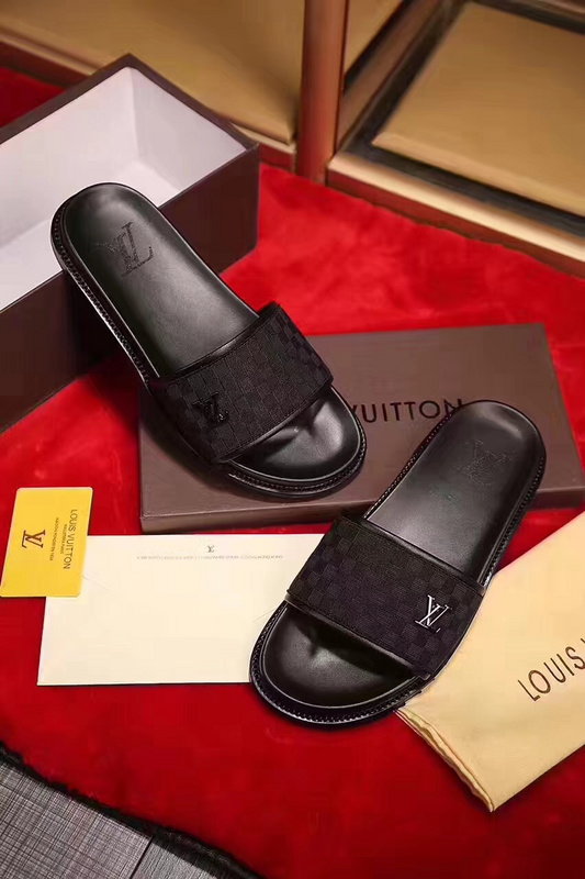 LV men slippers AAA(38-46)-182