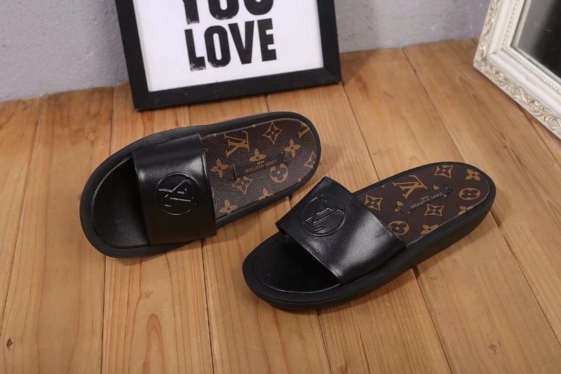 LV women slippers AAA-012