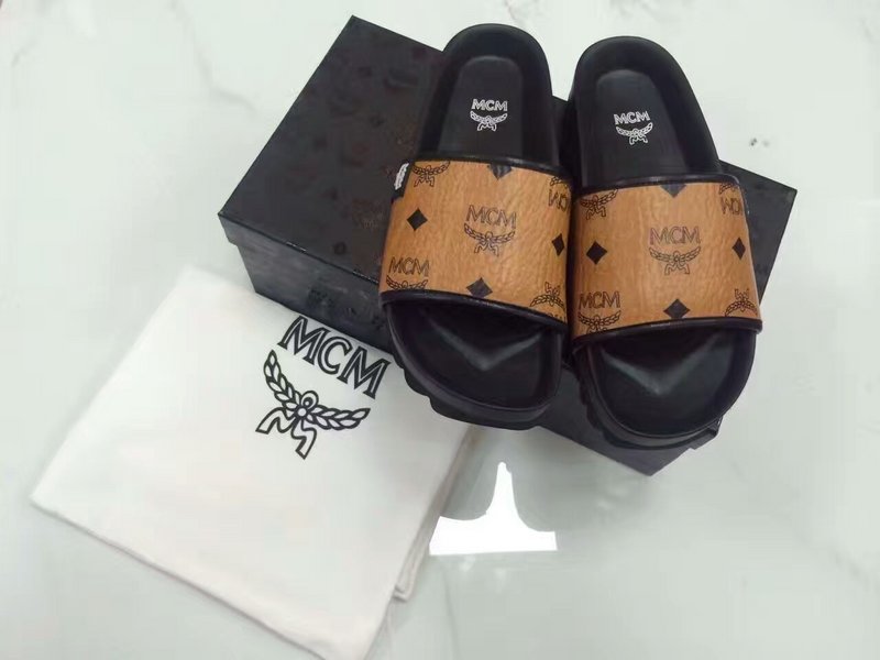 MCM men slippers AAA-001