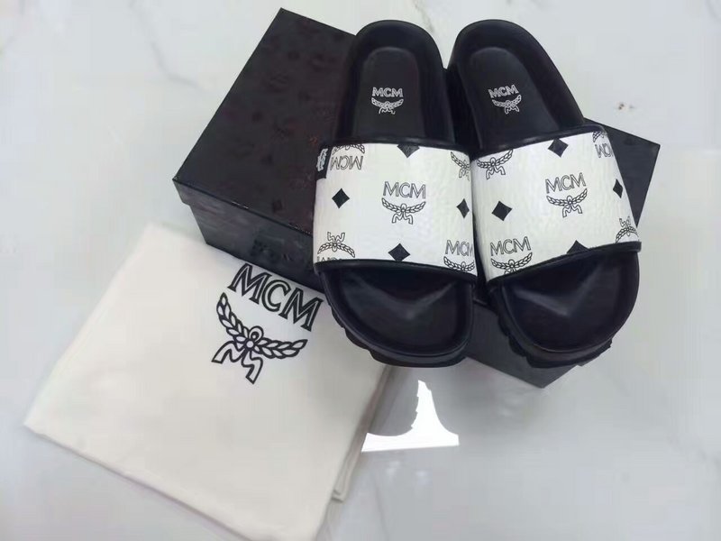 MCM men slippers AAA-004