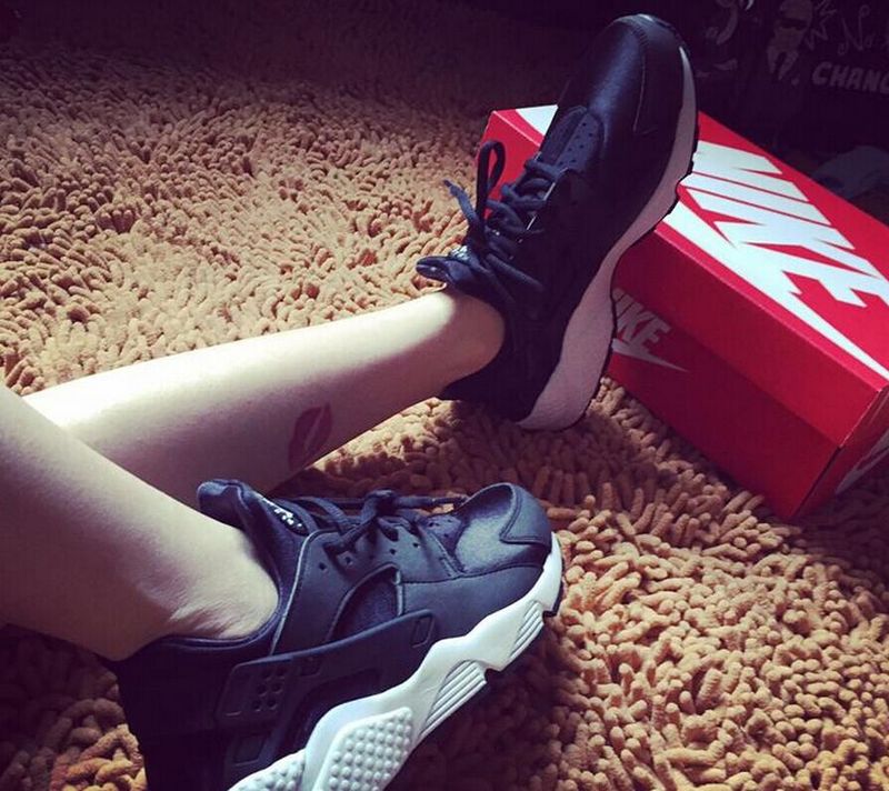 Nike Air Huarache women shoes-019