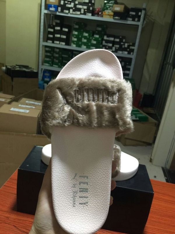 Puma x Rihana Leadcat Fenty Slipper-018