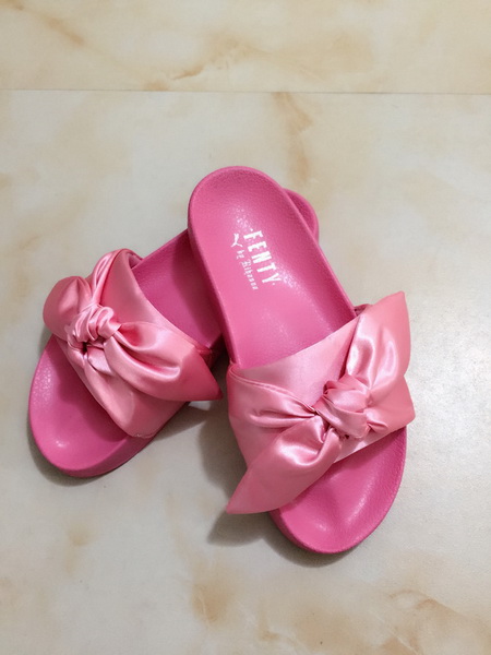 Puma x Rihana Leadcat Fenty Slipper-026