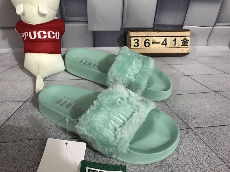 Puma x Rihana Leadcat Fenty Slipper-040