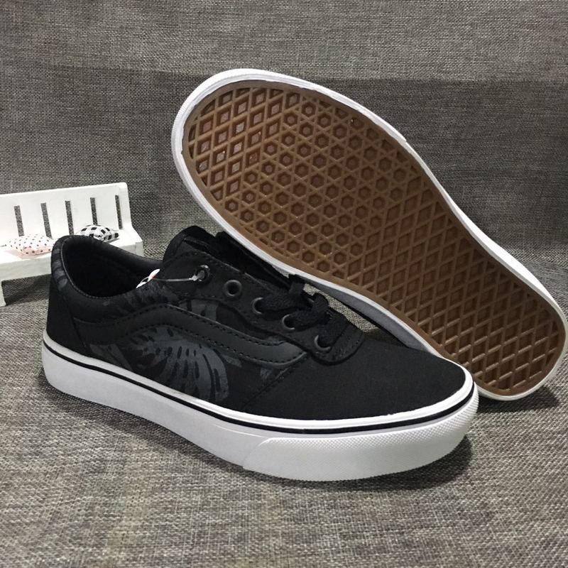 Vans Era Low Top Shoes-009