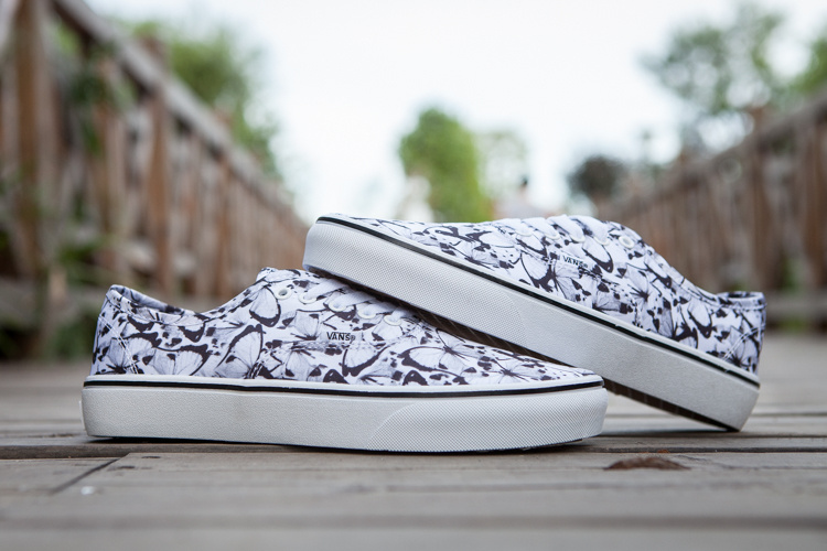 Vans Era Low Top Shoes-164