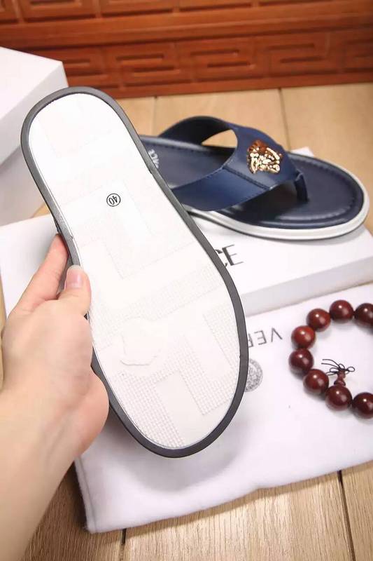 V Men slippers AAA-004